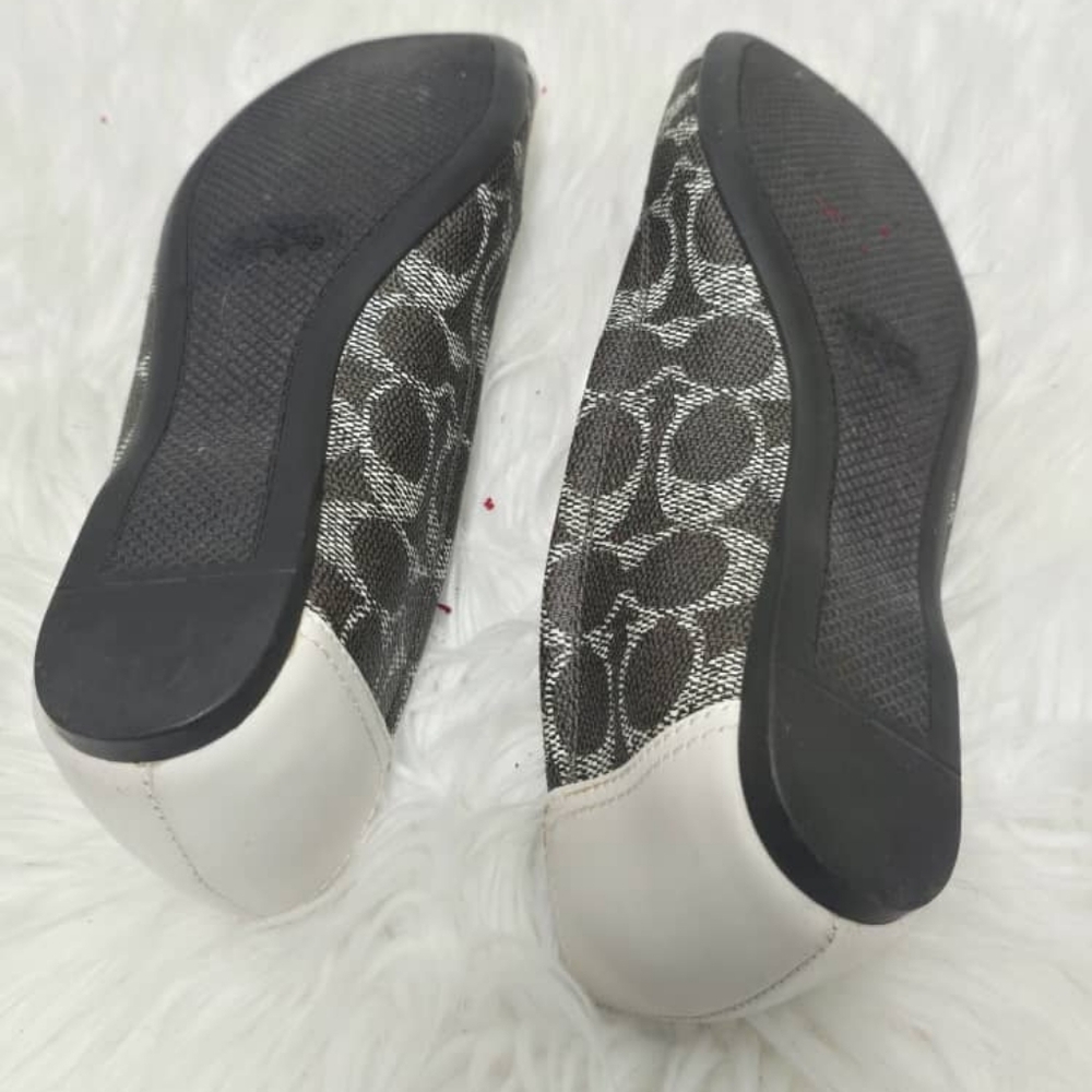 COACH Chelsea Signature Logo Leather Flats Brown Chalk Women's Size 6B - Picture 9 of 11